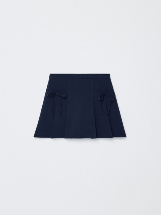 юбка-шорты в складку с бантиками для девочек по цене 1799 руб вид справа