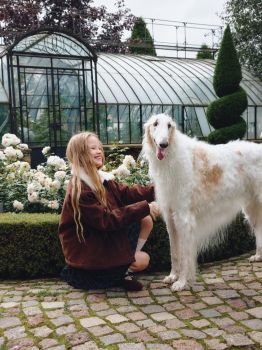 замшевая куртка с меховым воротником для девочек из коллекци  archive для детского возраста с изнаночной стороны