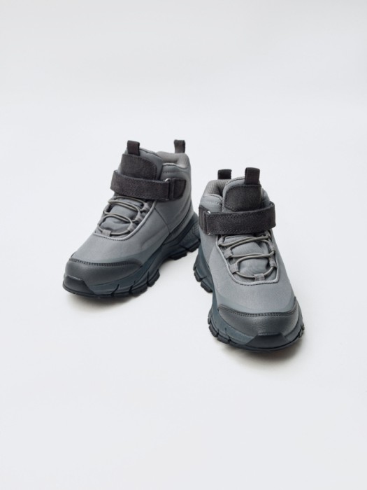 зимние мембранные ботинки детские из россии вид сбоку