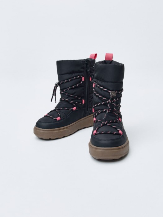 зимние текстильные дутики для девочек из кожи спереди