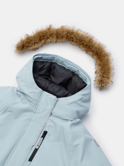 зимняя куртка из технологичной мембранной ткани drytex® для девочек от бренда sela вид слева