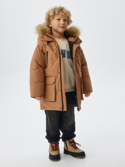 зимняя парка для мальчиков от бренда sela вид слева
