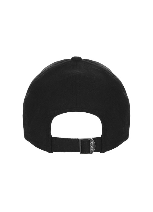 Товар черного цвета с внутренней стороны