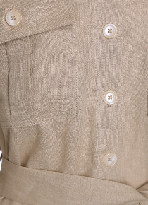 Товар бежевого цвета с внутренней стороны