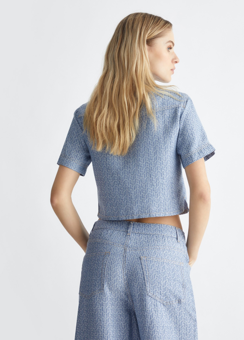 Товар с артикулом UA4251D4901 вид сзади