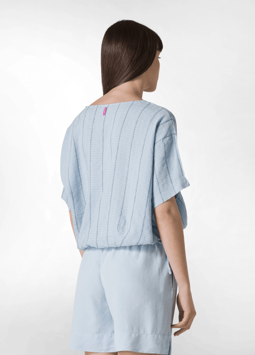 Товар с артикулом D02242 вид сзади