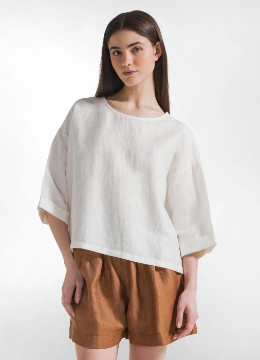 блузка женская  универсального стиля с лицевой стороны