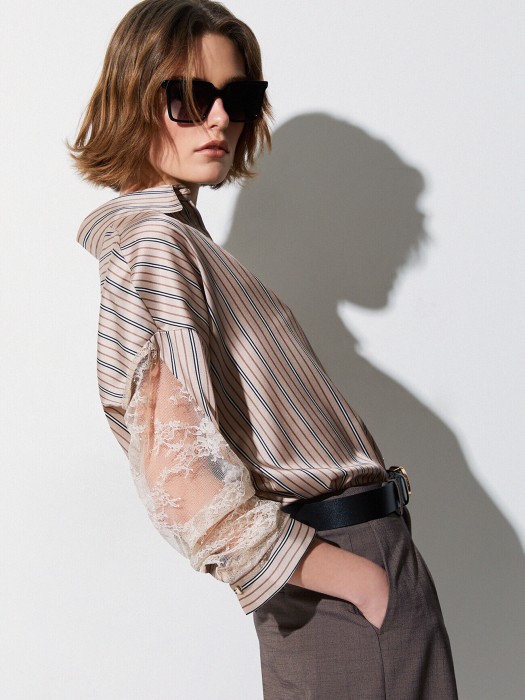 блузка женская  по цене 26900 руб вид справа