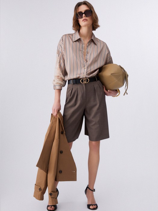 блузка женская  из полиэстера спереди