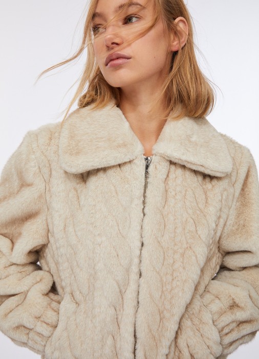 бомбер женский  от бренда liu jo вид слева