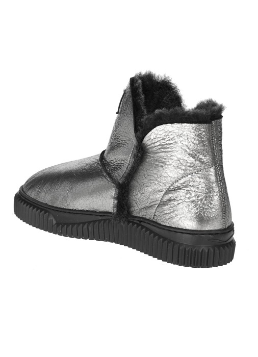 Товар с артикулом 2502106-03-0A01 вид сзади