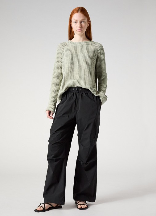 Товар с артикулом UM33AVICE вид сзади