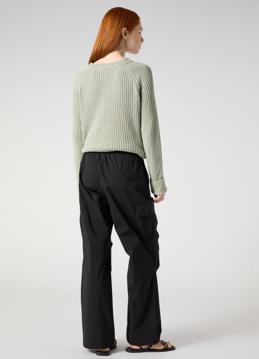 брюки-карго женские av  по цене 23840 руб вид справа