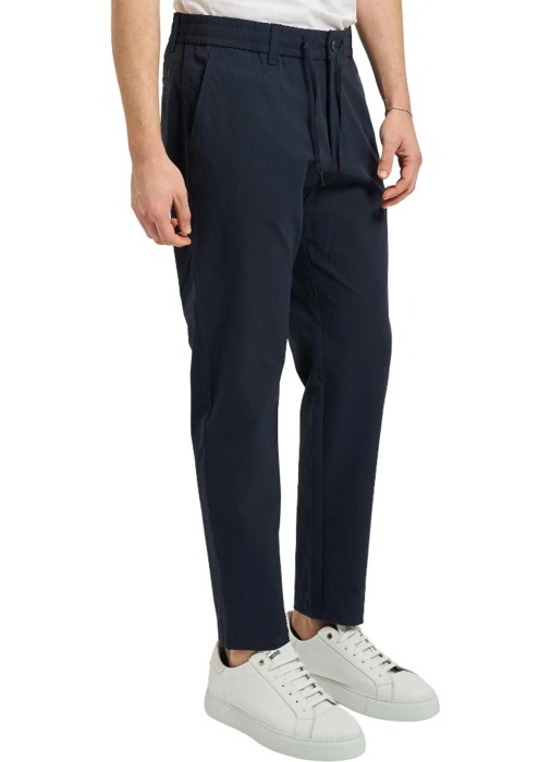 брюки мужские chino-tapered-ds-10  по цене 24900 руб вид справа