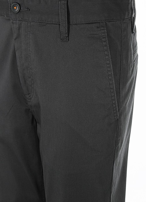 Товар серого цвета с внутренней стороны