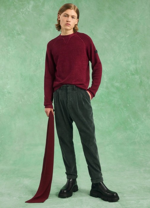 Товар серого цвета с внутренней стороны