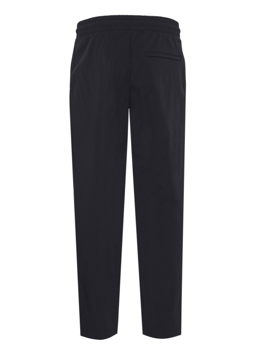 Товар черного цвета с внутренней стороны