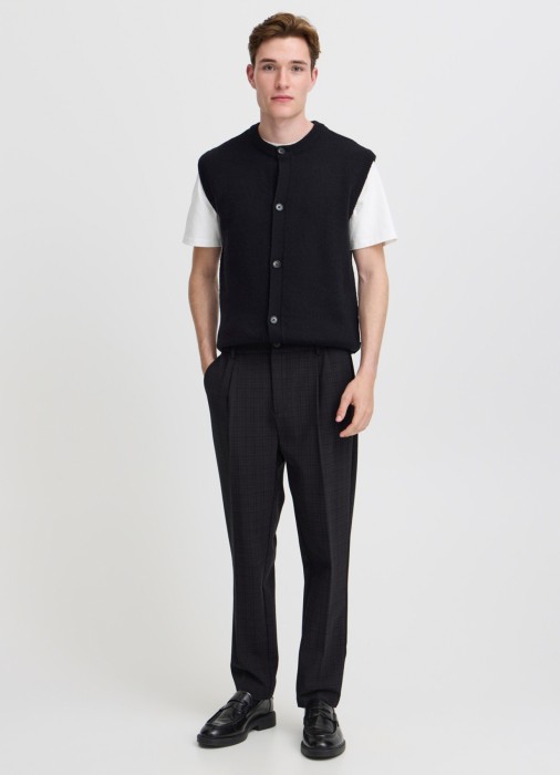 Товар серого цвета с внутренней стороны