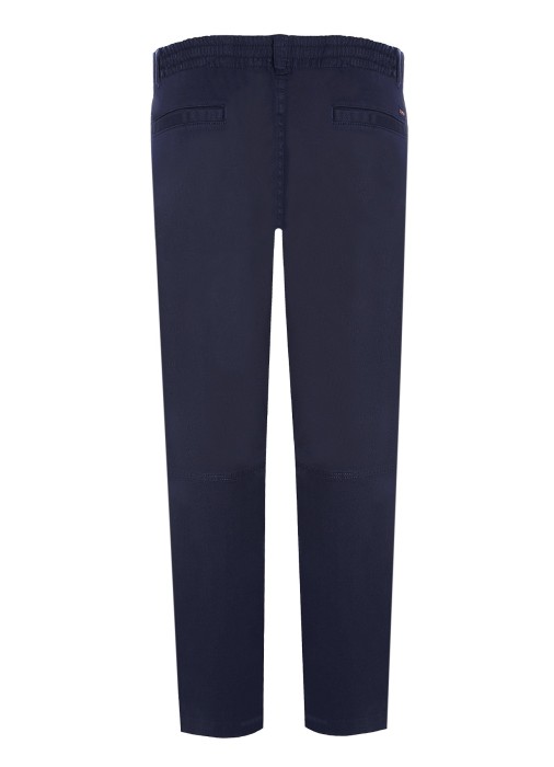 Товар синего цвета с внутренней стороны