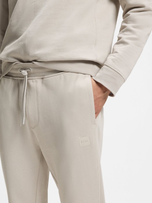 брюки мужские sestart  от бренда boss вид слева