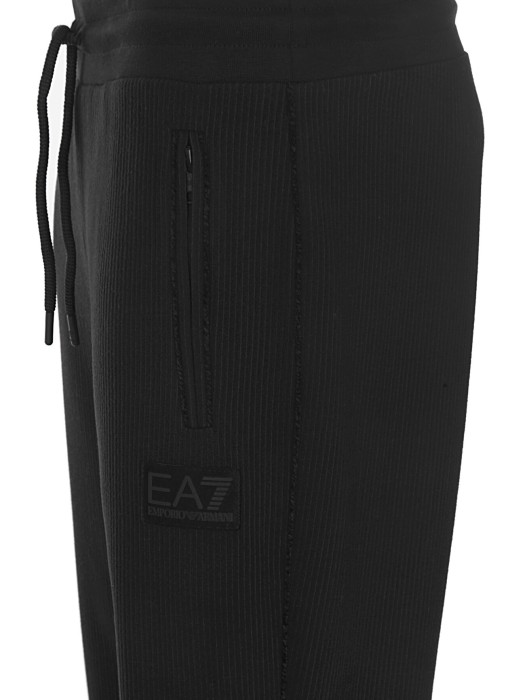 брюки мужские  из полиэстера спереди