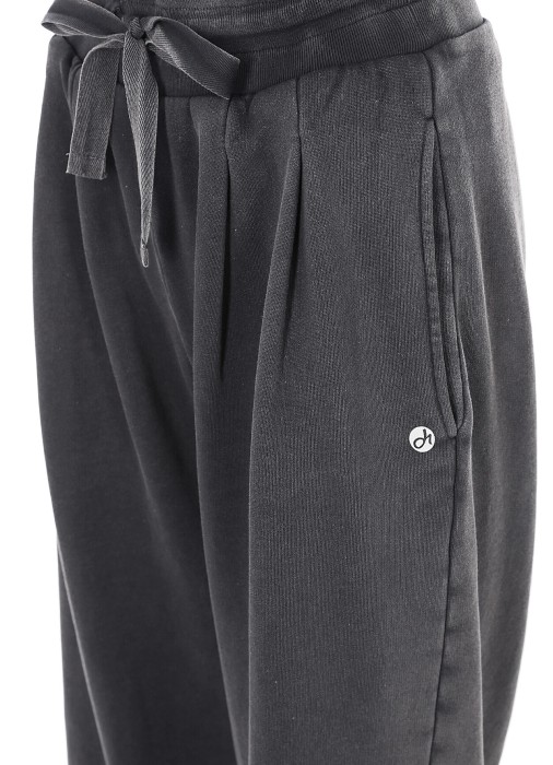 брюки женcкие  из хлопка спереди