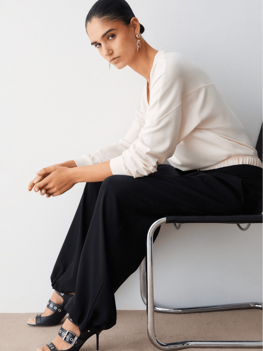 брюки женcкие  из италии вид сбоку