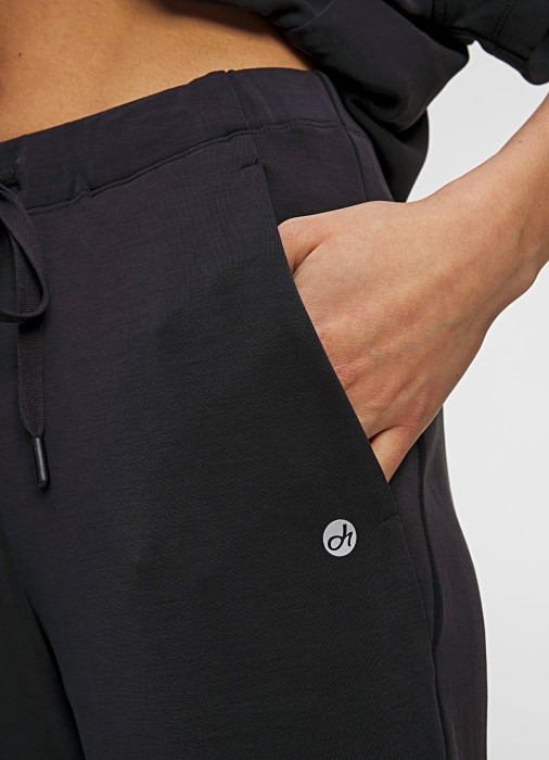 Продукция для женщин фото