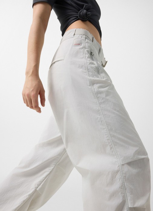 брюки женские charis  по цене 34100 руб вид справа