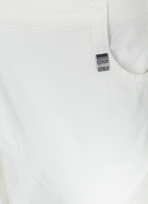 Товар белого цвета с внутренней стороны