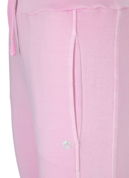 Продукция для женщин фото