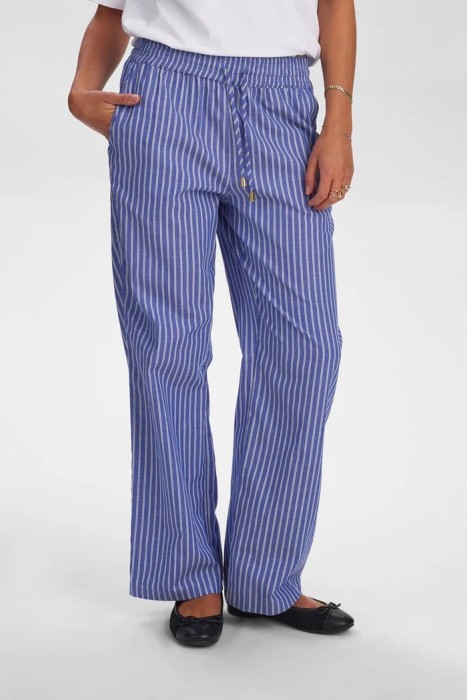 брюки женские zally  от бренда numph вид слева