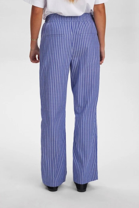 Товар с артикулом 705400 вид сзади