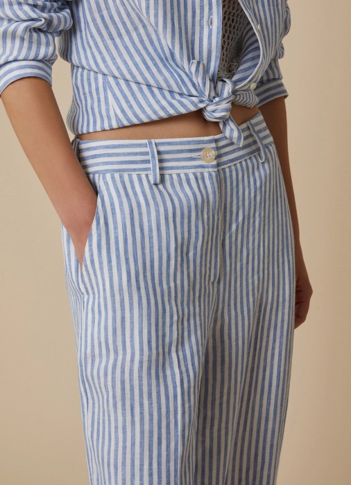 Товар белого цвета с внутренней стороны