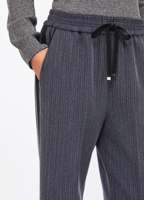 брюки женские  из италии вид сбоку