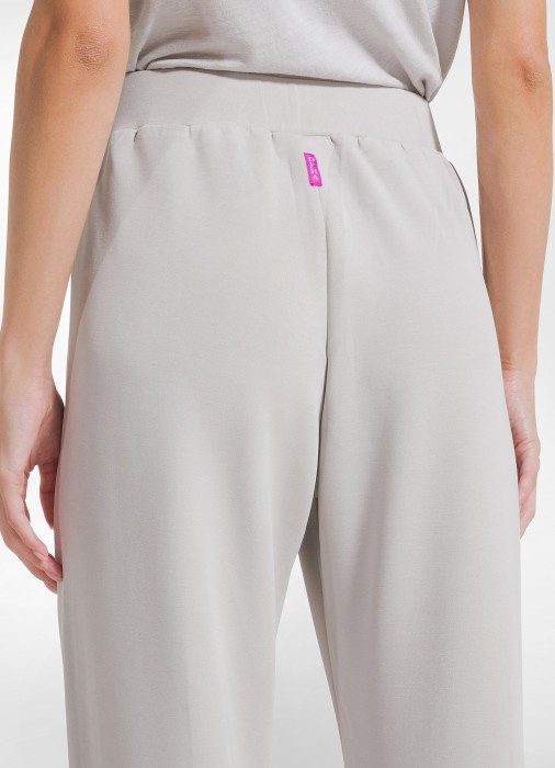 Продукция для женщин фото