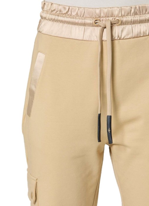 брюки женские  из италии вид сбоку