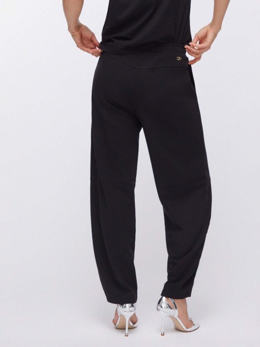 брюки женские  из италии вид сбоку