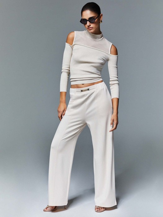 брюки женские  по цене 17500 руб вид справа