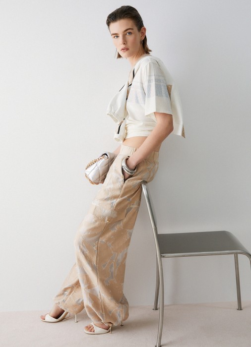 брюки женские  из италии вид сбоку