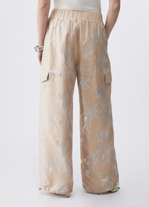 брюки женские  из полиэстера спереди