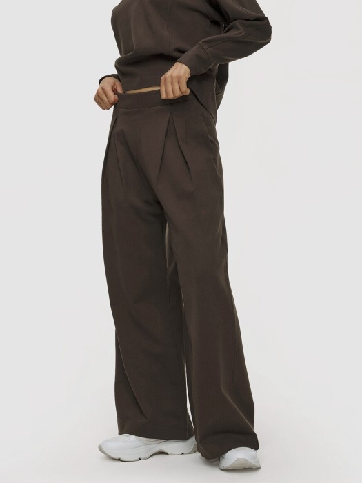 брюки женские  из дании вид сбоку