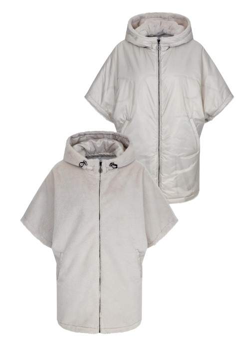 Товар бежевого цвета с внутренней стороны