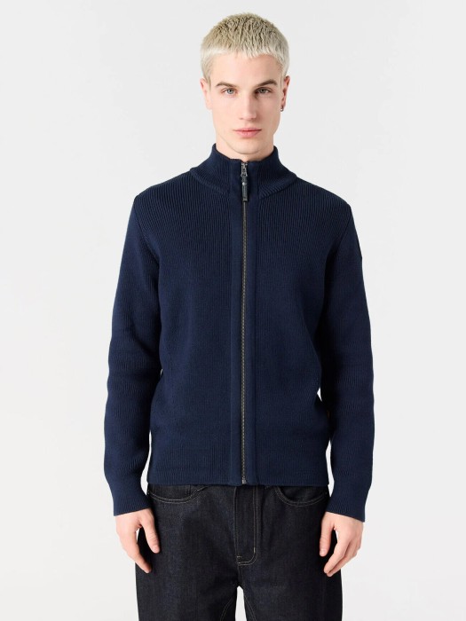 Товар с артикулом RG02MANNY вид сзади