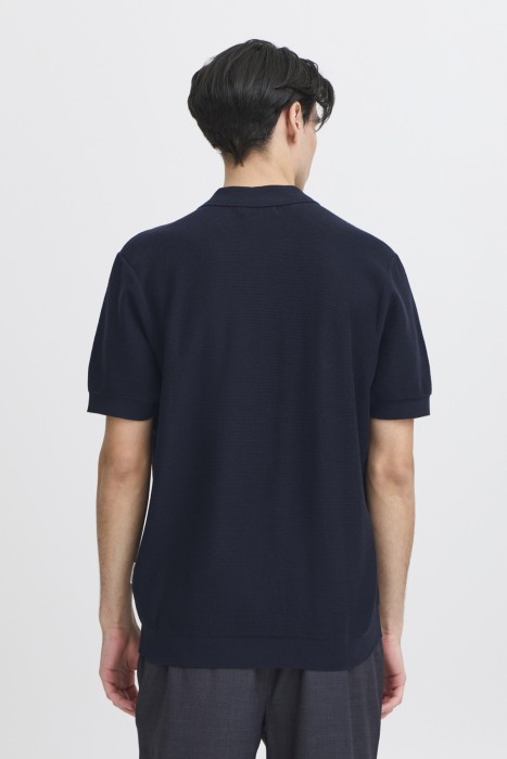 джемпер поло мужское edward  по цене 5440 руб вид справа