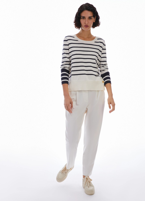 джемпер женский ilare y black из италии вид сбоку