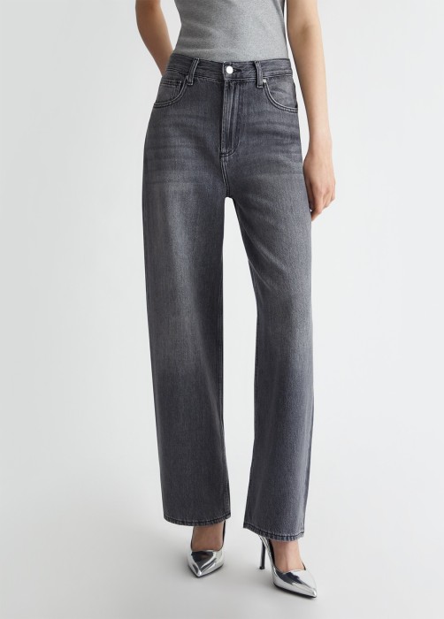 Товар серого цвета с внутренней стороны