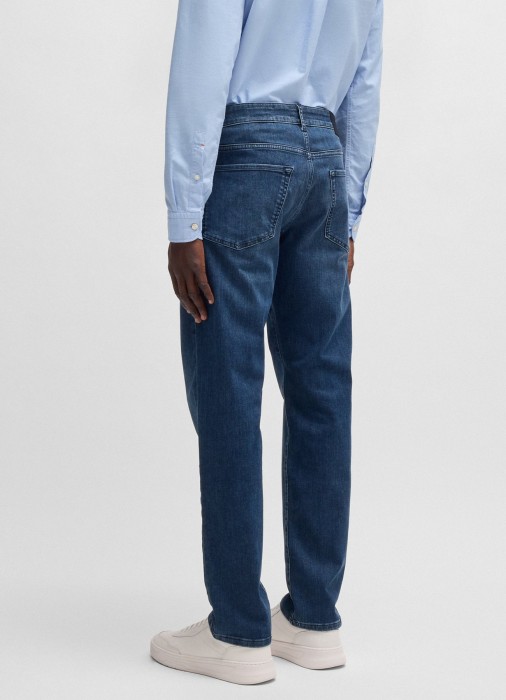 Товар синего цвета с внутренней стороны