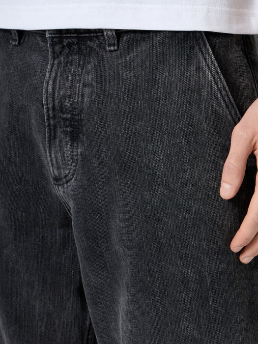 джинсы мужские skye bo  от бренда boss вид слева