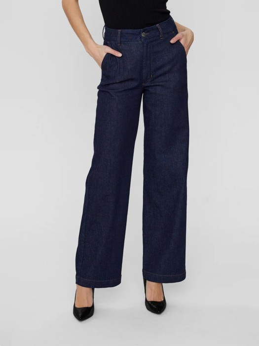 джинсы женские amber  от бренда numph вид слева